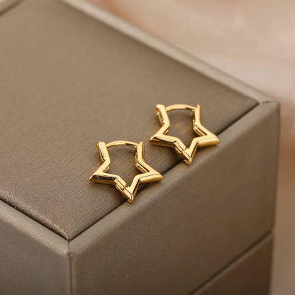 Panqureli® Geometrische Stern-Creolen aus Edelstahl für Damen und Mädchen – hypoallergener Schmuck und Geschenkidee