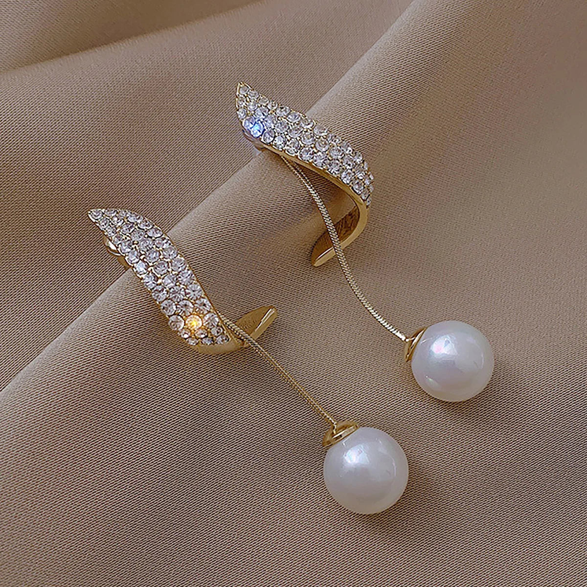 Panqureli® 2 elegante lange Ohrringe für Damen mit Diamantbesatz, Perlen und geometrischem Design – für Partys und Abendveranstaltungen