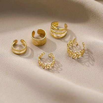 Panqureli® 5-teiliges Set silberfarbener Ohrclips mit Blattmotiv für Damen und Herren – schlichte C-förmige Ear Cuffs ohne Ohrloch